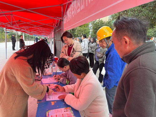 衡陽石惠家園居民喜領(lǐng)民生大禮包，政府門戶網(wǎng)站一站式服務(wù)助力美好生活